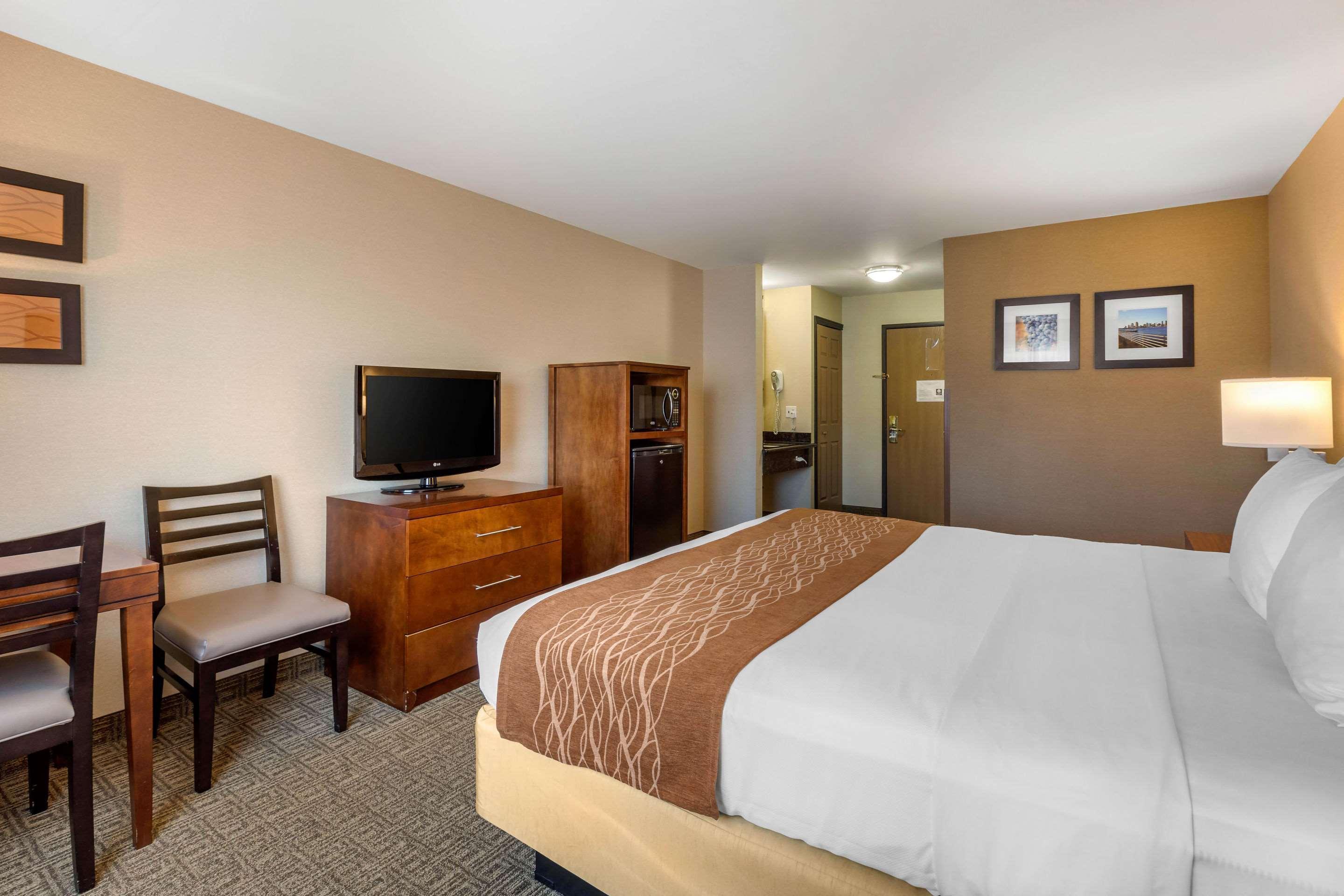 Comfort Inn & Suites Murrieta Temecula Wine Country Zewnętrze zdjęcie