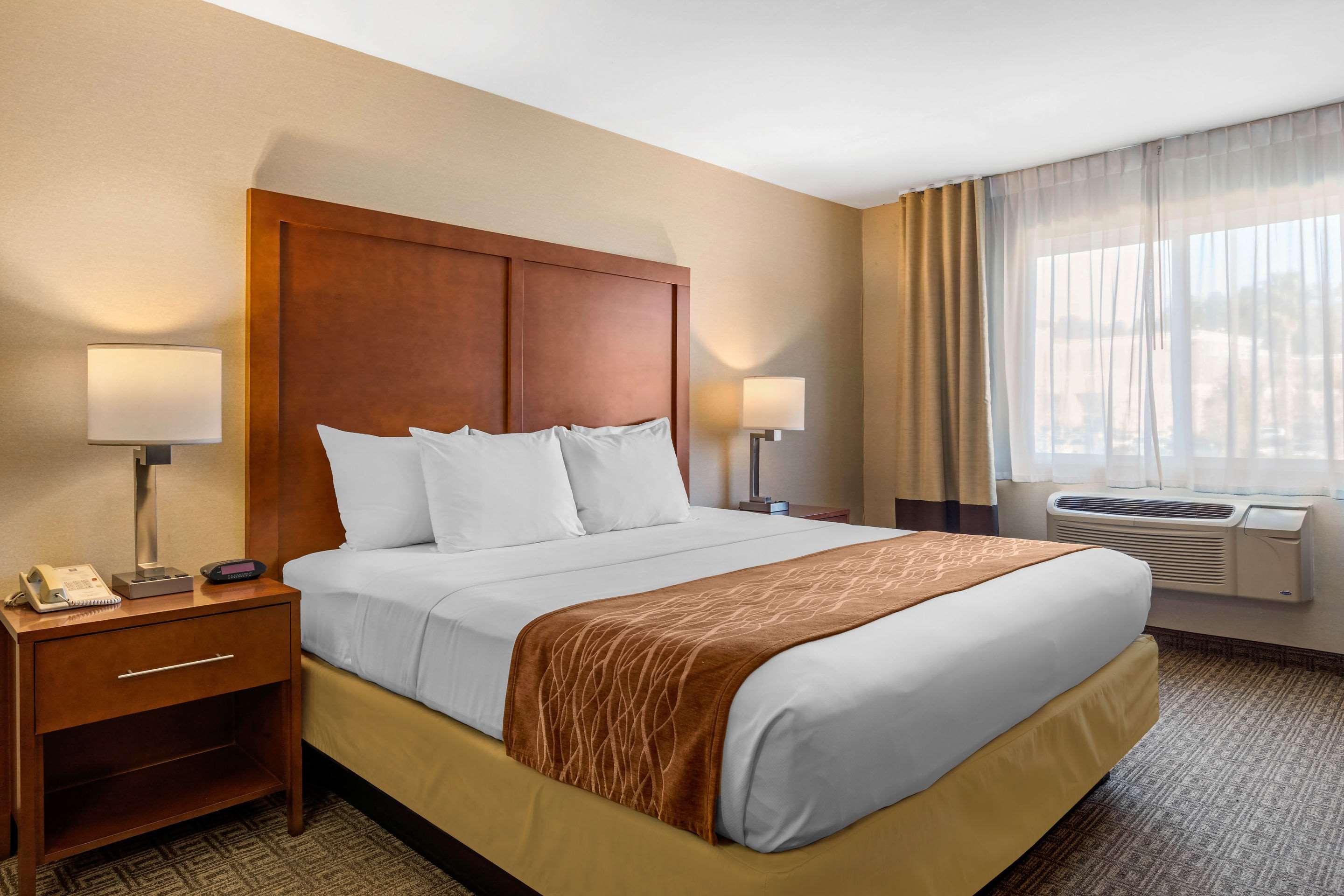 Comfort Inn & Suites Murrieta Temecula Wine Country Zewnętrze zdjęcie